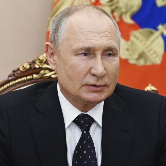 Putin-Pilot ruft russische Kämpfer zum Desertieren auf