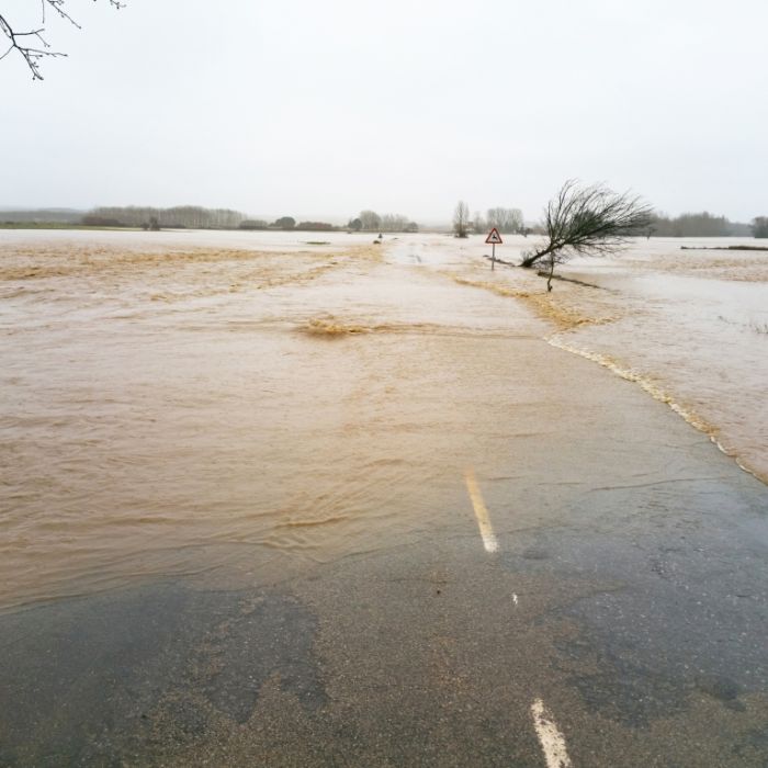 Wetterwarnung! Region Michalovce droht aktuell Überschwemmungen
