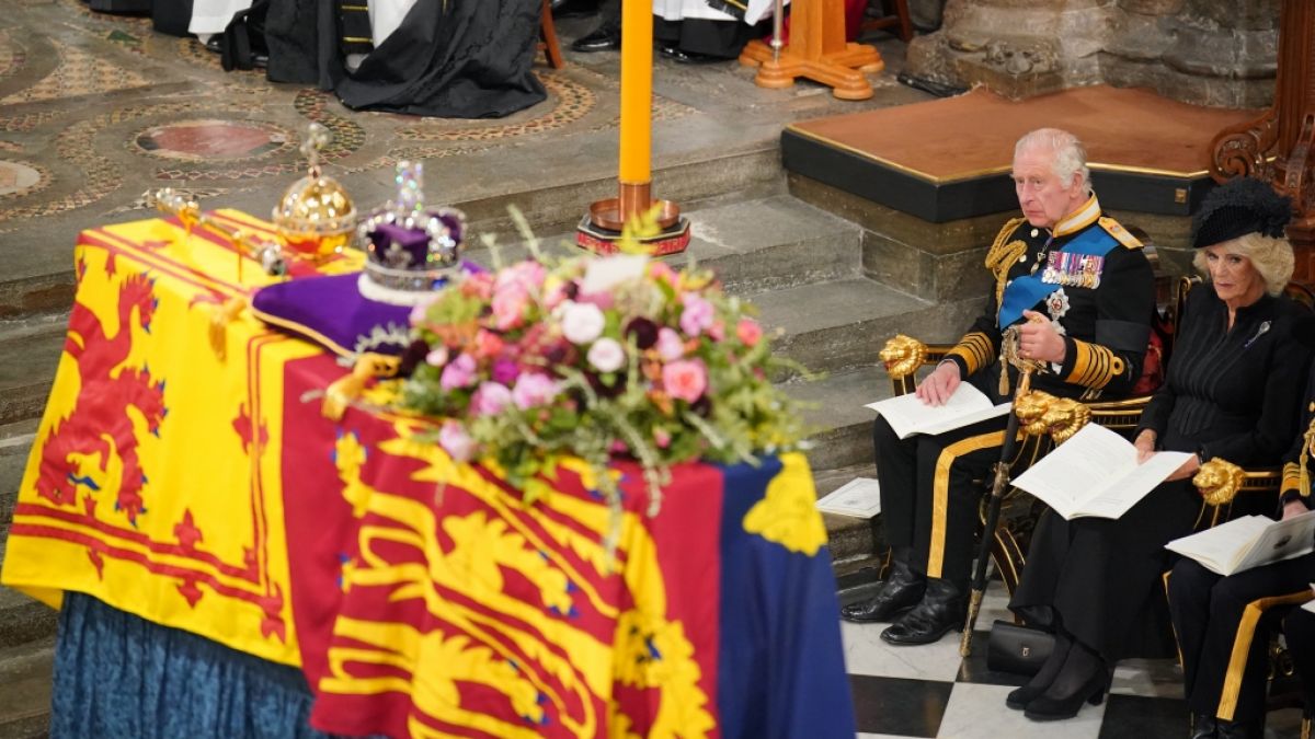 Die Fotos vom Staatsbegräbnis von Queen Elizabeth II. im September 2022 gingen um die Welt und brannten sich in das Gedächtnis von Royals-Fans ein. (Foto)