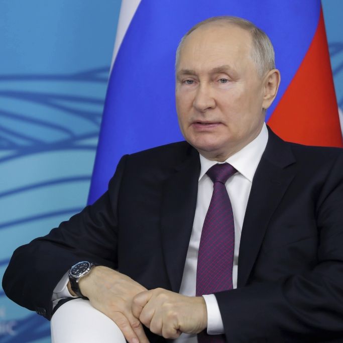 Tauber Arm wechselt ständig! Schönheitschirurg entlarvt Putins Doppelgänger