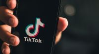 Der China-Konzern hinter der App TikTok hat jetzt eine Strafe in Höhe von 345 Millionen Euro auferlegt bekommen. (Symbolbild)