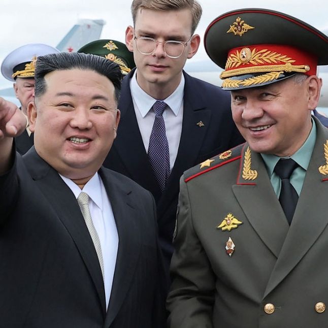 Bizarre Szenen in Russland! Dickes Walross belustigt Nordkorea-Diktator