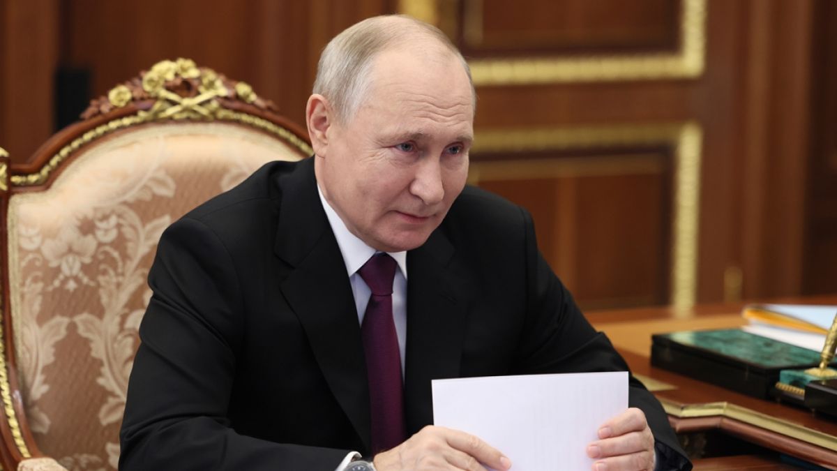 Plant Wladimir Putin an seinem Geburtstag den Test einer mysteriösen Atombombe? (Foto)