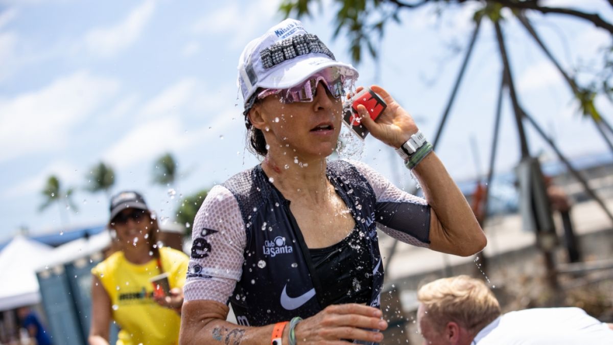 Bei der Ironman WM 2023 auf Hawaii sind nur Frauen im Einsatz. Im Bild die deutsche Athletin Anna Haug beim Rennen 2022. (Foto)