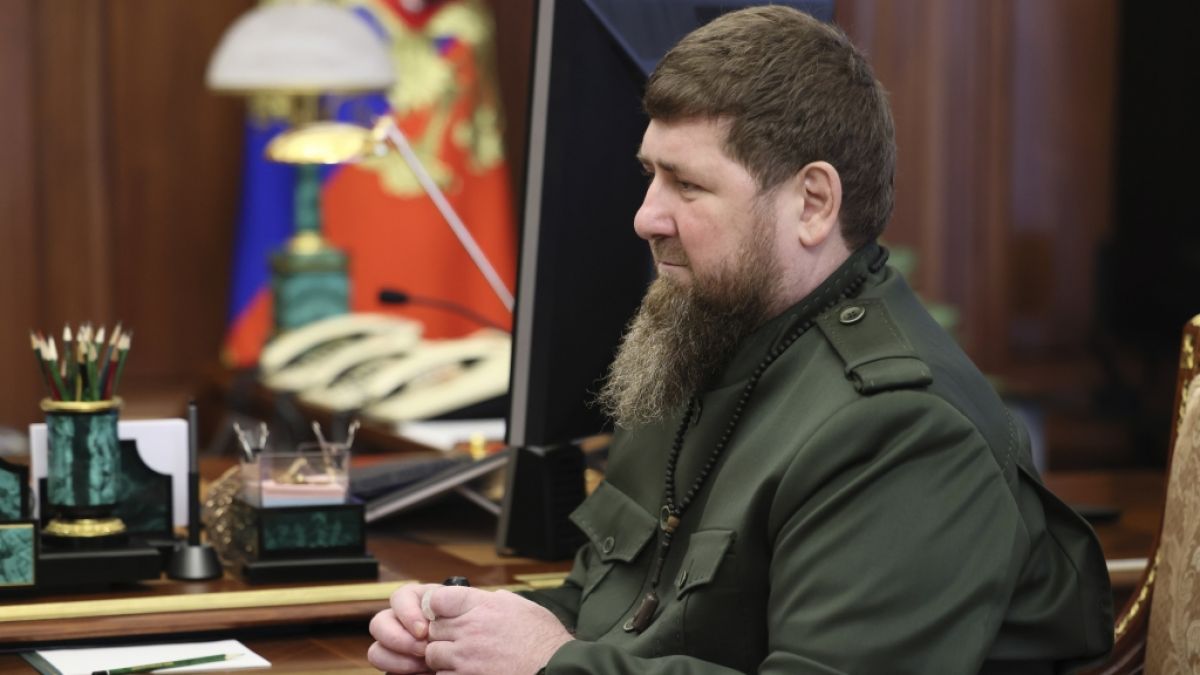 Putin-Bluthund Ramsan Kadyrow bietet Friedenstruppen für Israel an. (Foto)