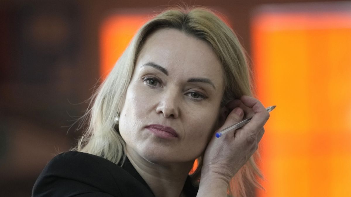 Die russische Redakteurin Marina Owsjannikowa wurde womöglich vergiftet. (Foto)