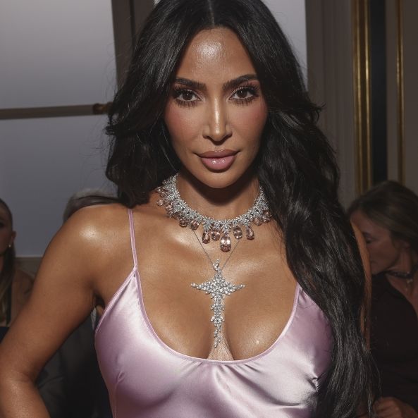Schock-Video zeigt: Lagerfeld-Katze attackiert Kim Kardashian