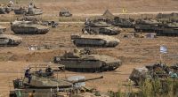 Israelische Soldaten versammeln sich nahe der Grenze zum Gazastreifen im Süden Israels. (Aufnahmedatum: 24.10.2023)