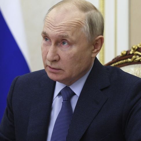 Nach irren Spekulationen um Tod: Putin war 