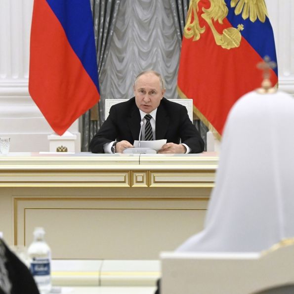 Tisch-Spott für Putin! Verrät er HIER seinen Doppelgänger-Trick?