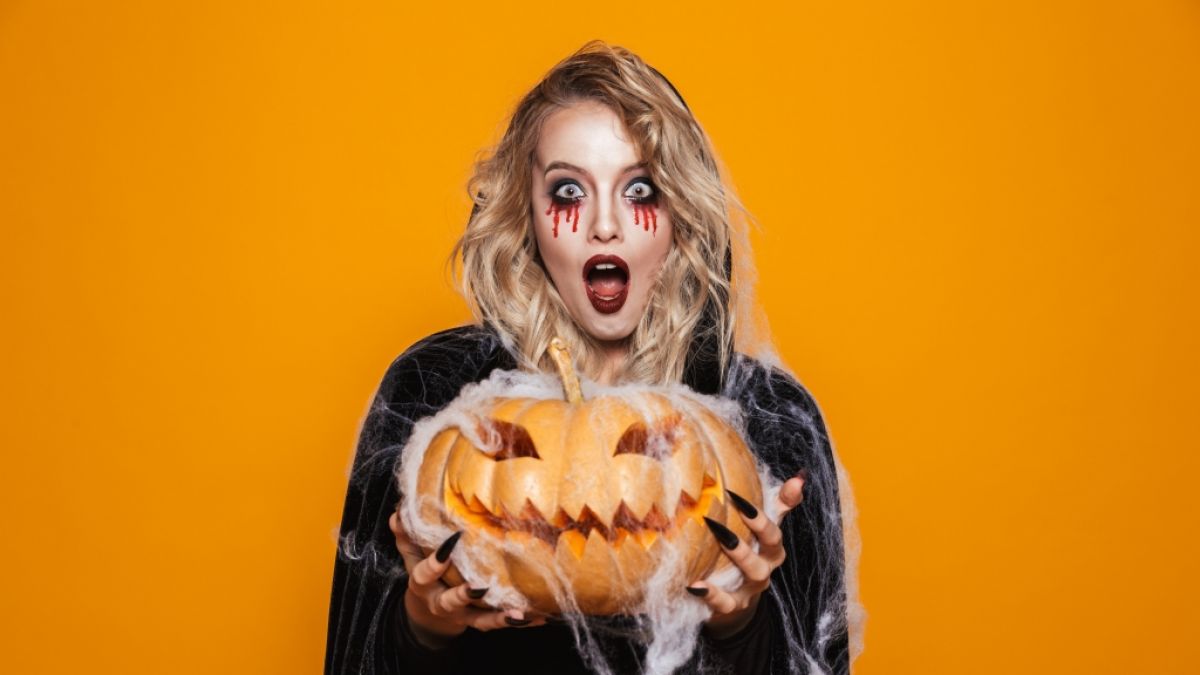 Die besten Sprüche und Grafiken zu Halloween auf WhatsApp und Co. (Foto)