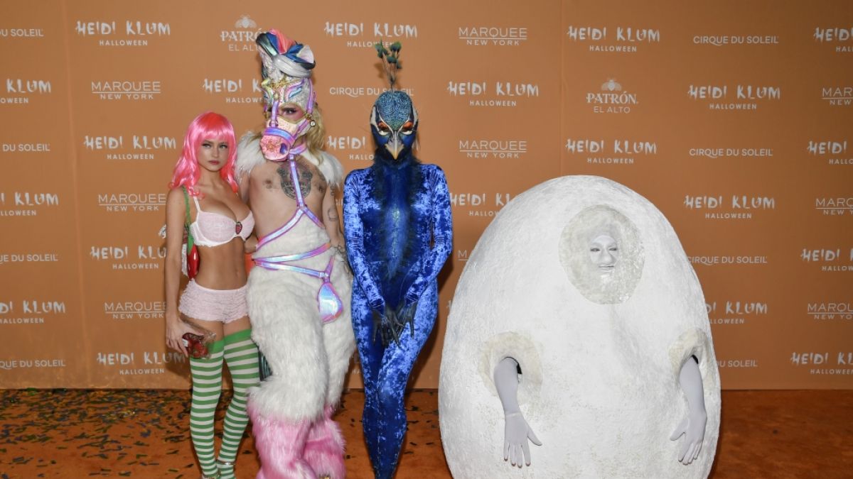 Neben Bill Kaulitz, Heidi Klum und Tom Kaulitz hatte Leni Klum zweifellos das freizügigste Kostüm an. (Foto)