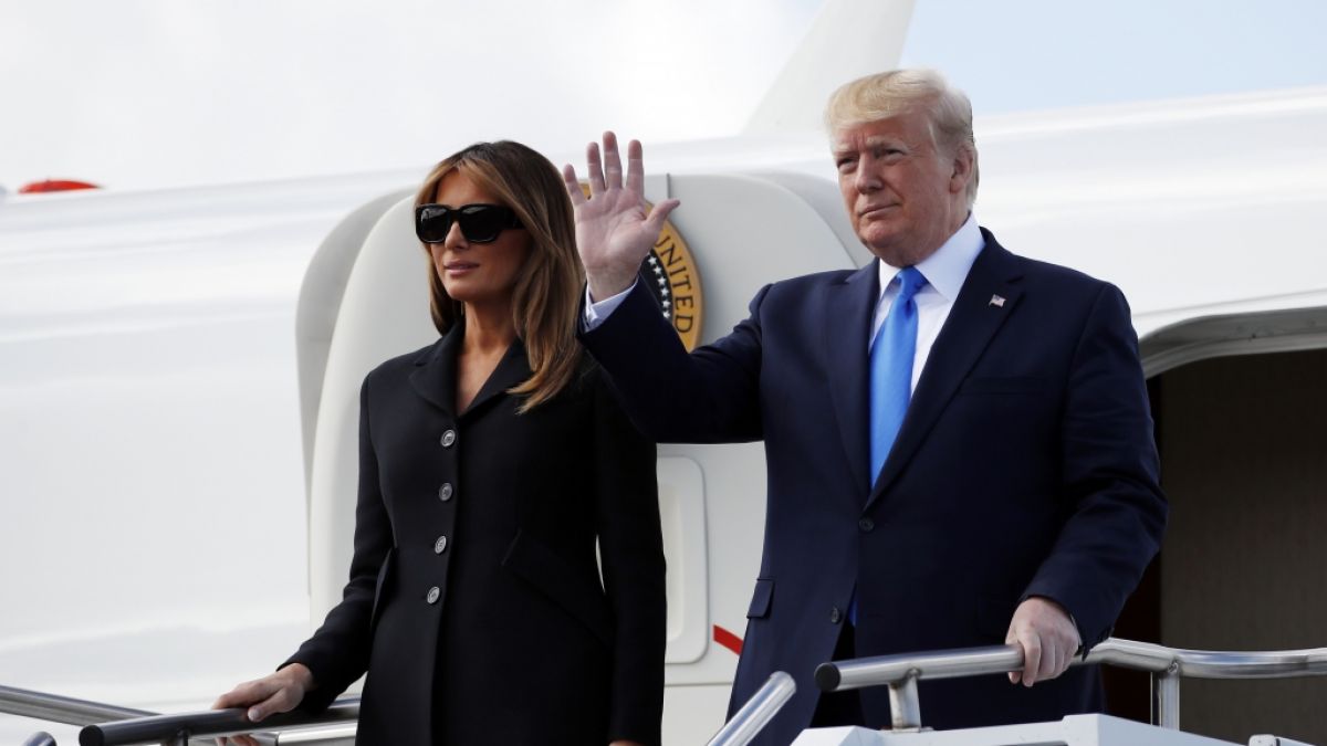 Nach sieben Monaten Pause zeigte sich Melania Trump in Mar-a-Lago wieder an der Seite von Ehemann Donald Trump. (Foto)