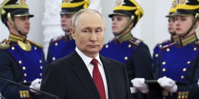 Putin-Minister schürt Angst vor 3. Weltkrieg