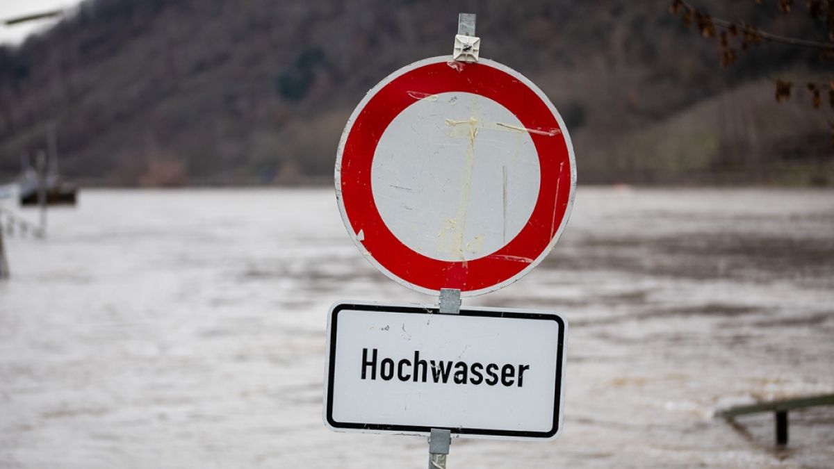 Der Wetterdienst warnt aufgrund des einsetzenden Tauwetters vor Hochwasser. (Foto)