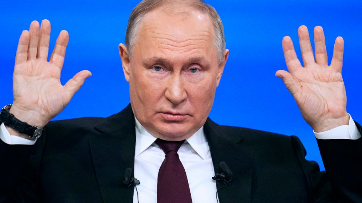 Kreml-Tyrann Wladimir Putin wurde bei einer Pressekonferenz ordentlich bloßgestellt. (Foto)