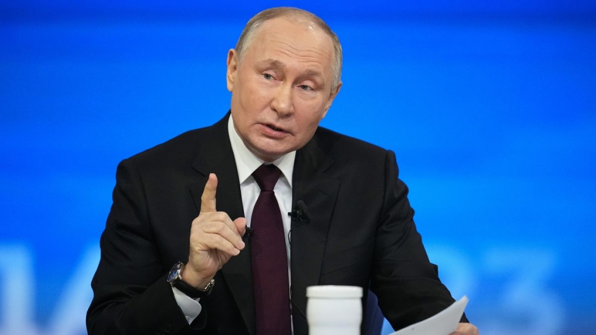 Hat Roskosmos-Vizechef Oleg Frolov Wladimir Putin (Foto) und den russischen Staat um Hunderte Millionen Rubel betrogen? (Foto)