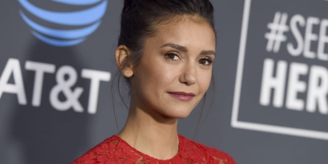 Nina Dobrev privat