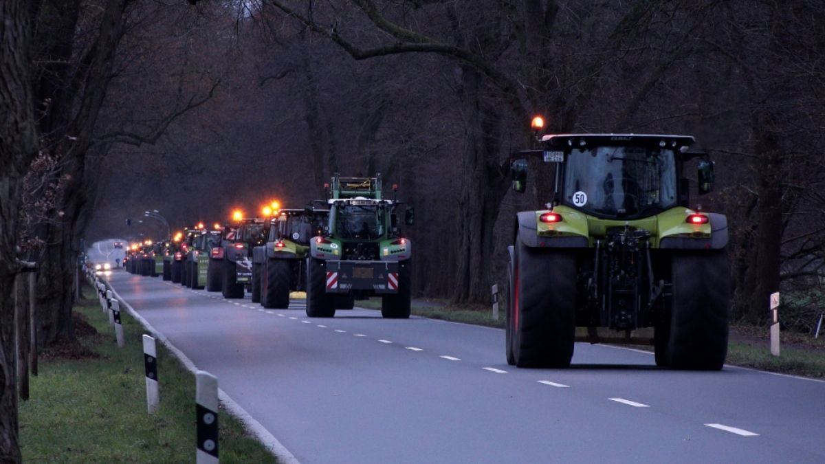 Durch die andauernde Bauernproteste und dem Bahnstreik kann es in Deutschland zu massiven Verkehrsbeeinträchtigungen kommen. (Foto)