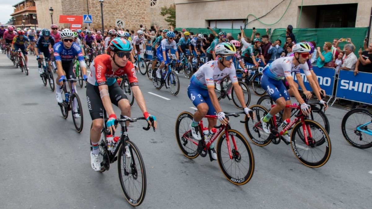 2024 warten neben der der Vuelta a España und den UCI-Radsport-Weltmeisterschaften auch zahlreiche Rundfahrten auf die Radsport-Fahrer und -Fans. (Foto)
