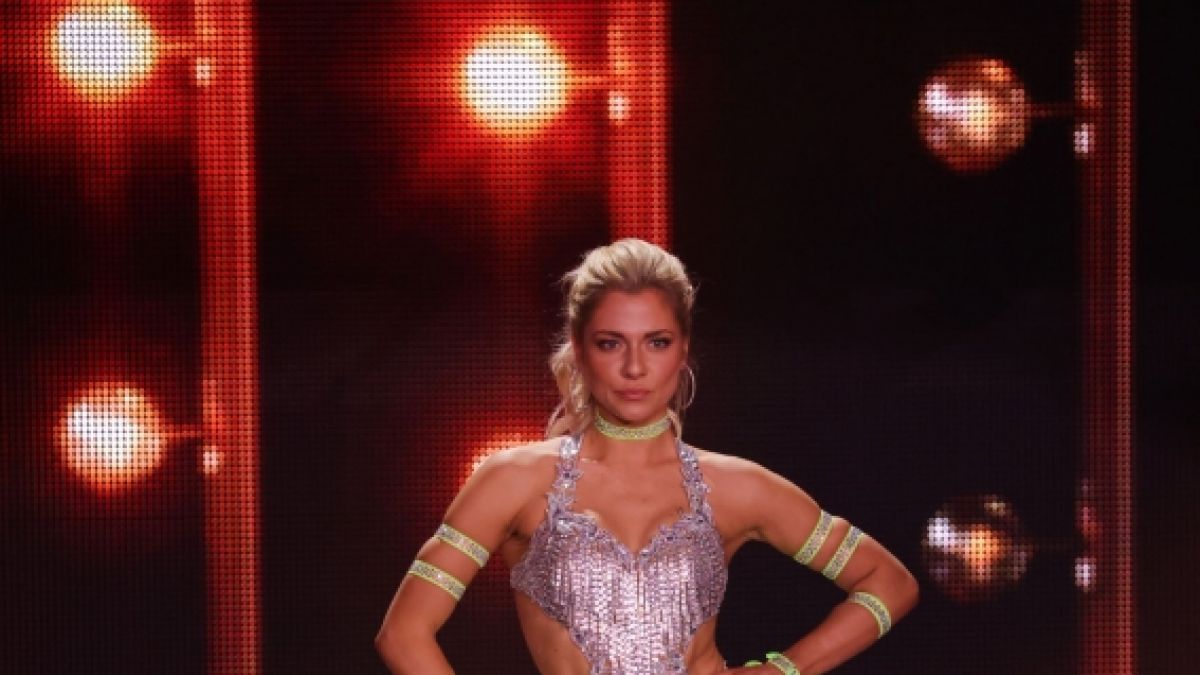 #Valentina Pahde: "Rakete!" GZSZ-Star heizt Fans mit Bikini-Fotos ein
