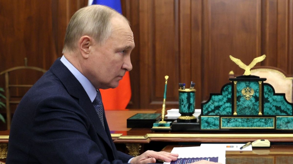 Wladimir Putin soll im Ukraine-Krieg militärische Ausrüstung im Gesamtwert von mehr als 80 Millionen Dollar verloren haben. (Foto)