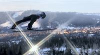 Der Skispringen Weltcup der Herren 2023/24 macht jetzt Station im österreichischen Bad Mitterndorf.