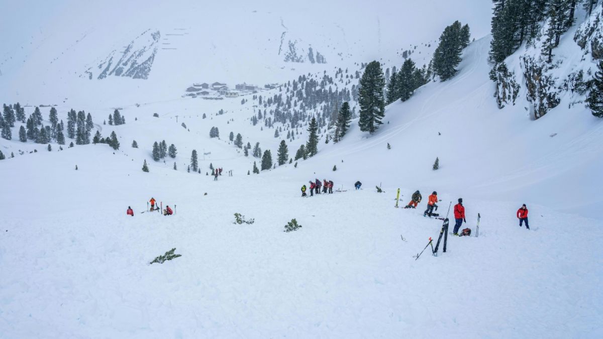 Ein Lawinenunglück im österreichischen Skigebiet Kühtai kostete eine 28-jährige Deutsche das Leben (Symbolfoto). (Foto)
