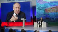 Wladimir Putin soll bei einem Treffen mit seinem Wahlkampfaktivisten Angst vor einem möglichen Attentat auf ihn gehabt haben.