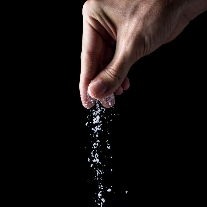 40 Prozent Salz! Verbraucherschützer warnen vor diesem Chip