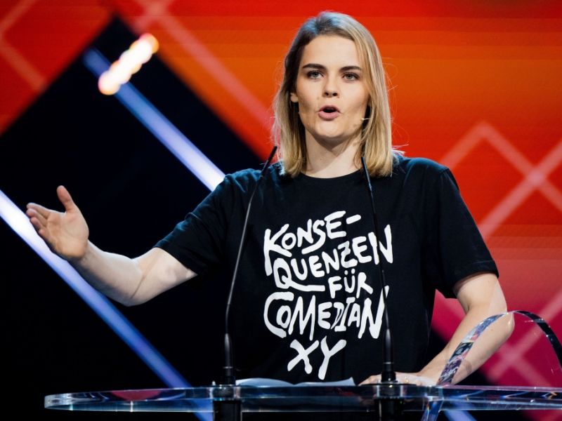 Hazel Brugger im TV: HIER ist die Comedienne im Fernsehen zu sehen