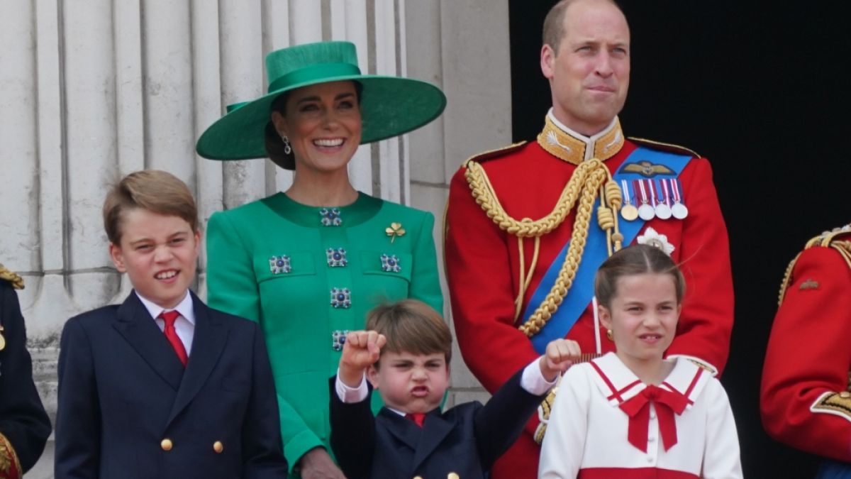 Prinz George, Prinzessin Charlotte und Prinz Louis wussten ebenso wie ihre Eltern Prinzessin Kate und Prinz William über die Krebs-Diagnose von König Charles III. Bescheid, bevor die Weltöffentlichkeit davon erfuhr. (Foto)
