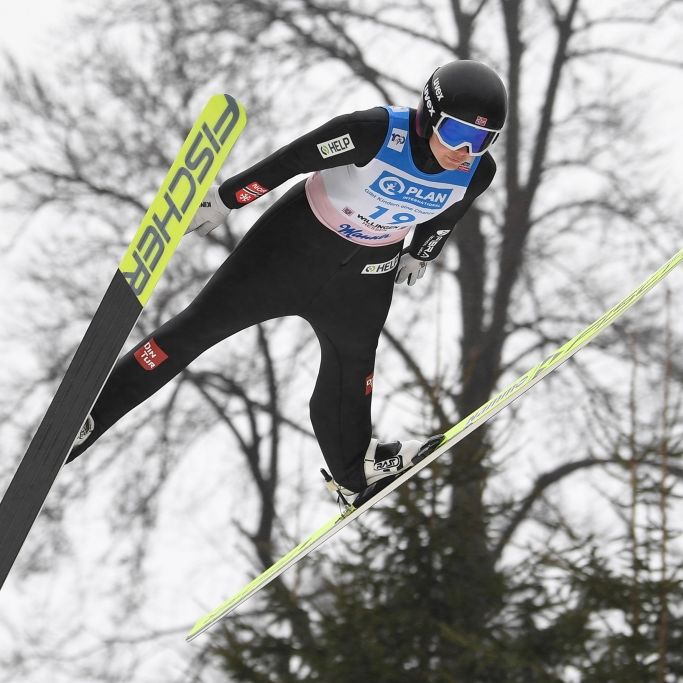 Selina Freitag aus Deutschland nimmt an der aktuellen Weltcup-Saison 2023/24 der Skisprung-Damen teil.