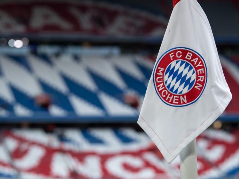 FC Bayern München News: Müller lässt Karriereende offen: Wasser statt Cocktail