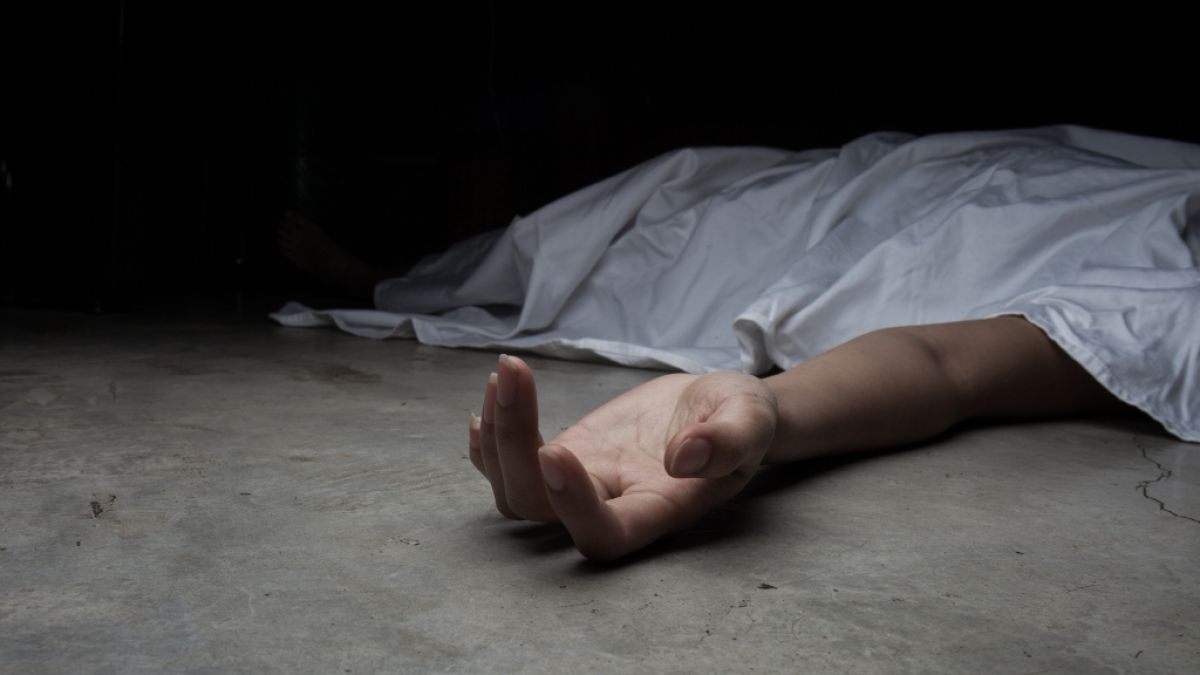 Eine Frau aus Melbourne soll fünf Jahre lang neben der Leiche ihres Bruders geschlafen haben. (Symbolbild) (Foto)