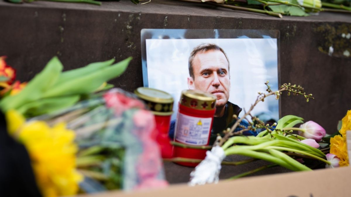 Der Tod von Kreml-Kritiker Alexej Nawalny wirft immer mehr Fragen auf: Was will Wladimir Putin vertuschen? (Foto)