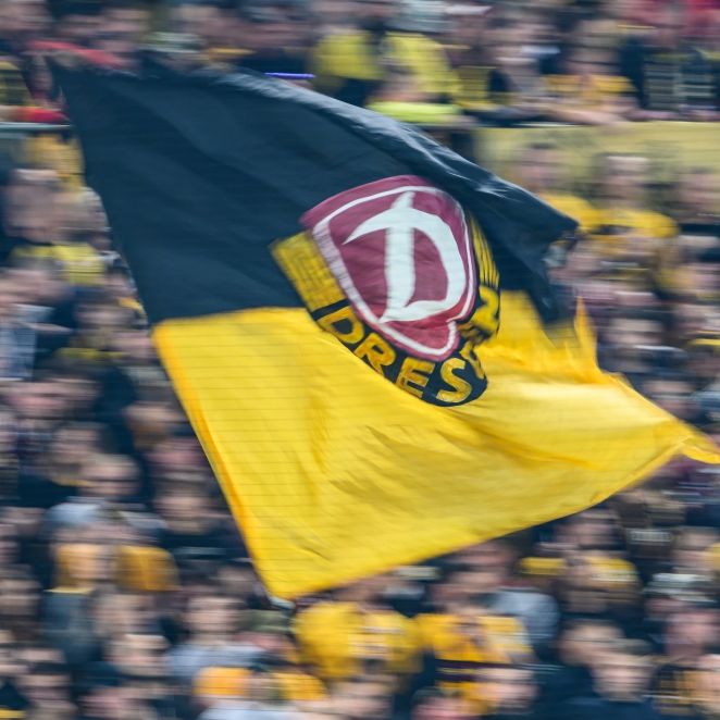 Dynamo-Dresden-Fans bespucken und beleidigen verletzten Spieler