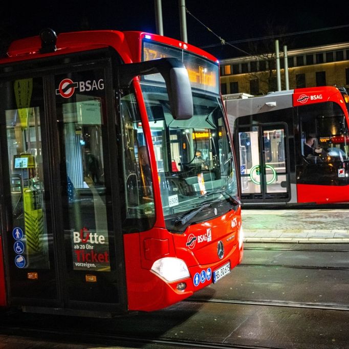 Zweitägiger Verdi-Warnstreik in NRW! Busse und Bahnen stehen still