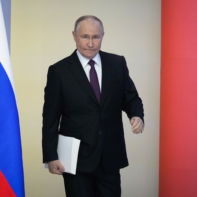 Kreml-Chef wütet! Ukraine zerstört Putins Kampfbomber