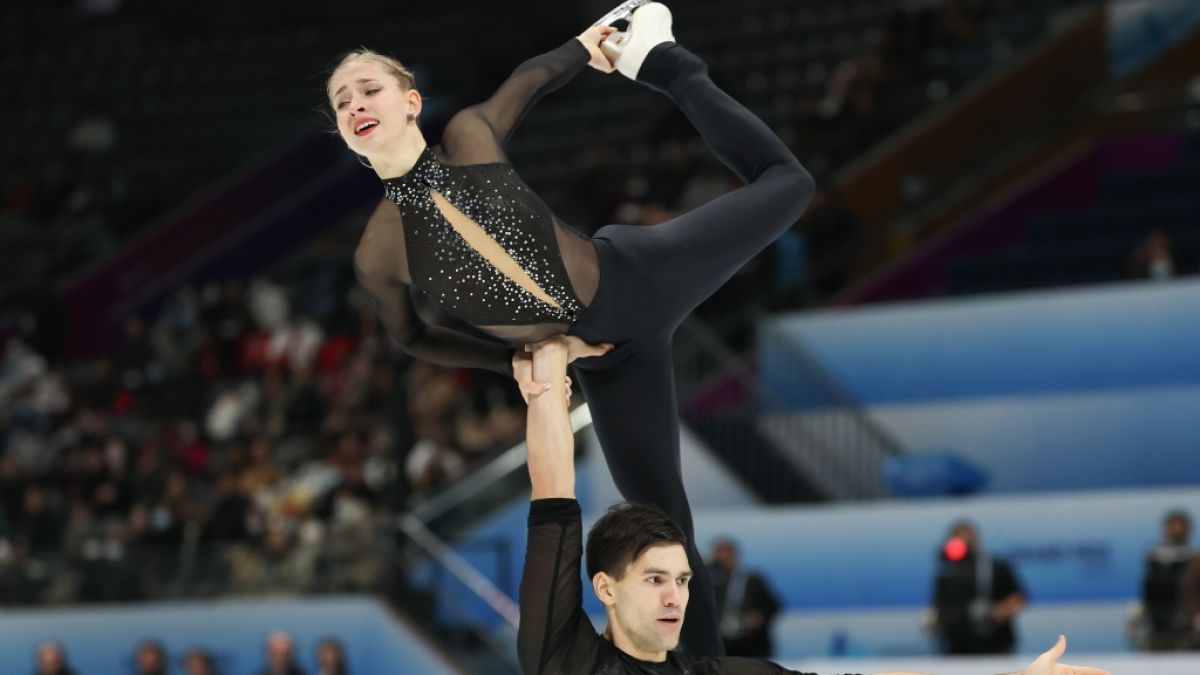 Kann das deutsche Paar Minerva-Fabienne Hase und Nikita Wolodin bei der Eiskunstlauf-WM in Montreal (Kanada) eine Medaille holen? (Foto)