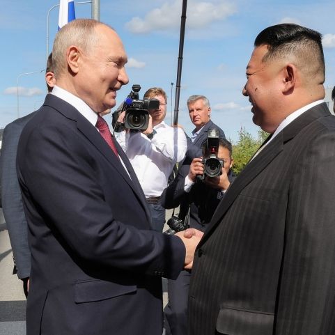 Kim Jong-un stellt Putin bloß und blamiert Kreml-Chef mit Waffenlieferung