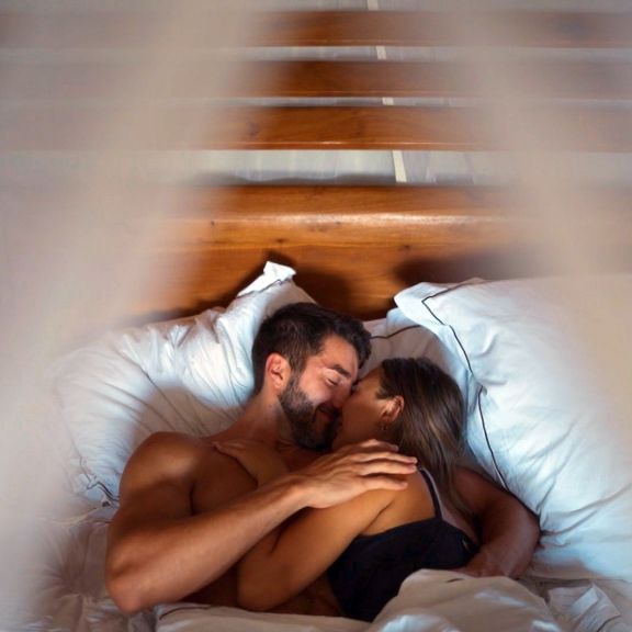 Wilde Sex-Nacht bei Bachelor Dennis: Mit IHR zerlegte er das Bett