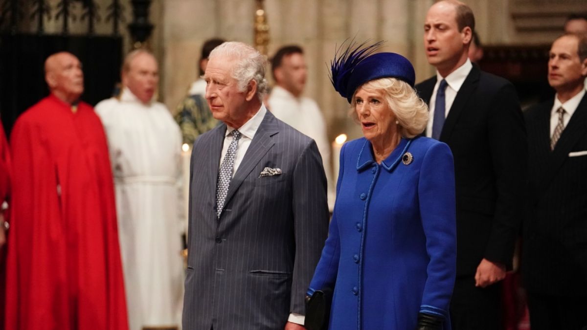 Ohne seine Stiefmutter Königin Camilla würde Thronfolger Prinz William derzeit unter der royalen Arbeitslast zusammenbrechen. (Foto)