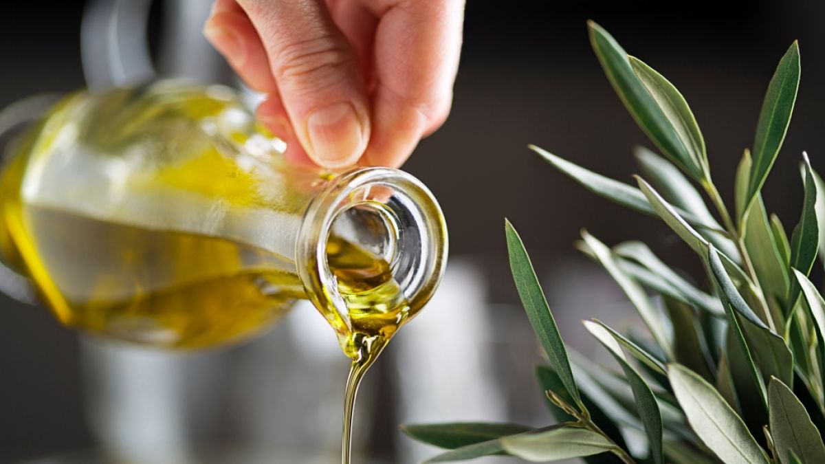 Die Qualität von Olivenöl wird laut Stiftung Warentest immer schlechter. (Foto)