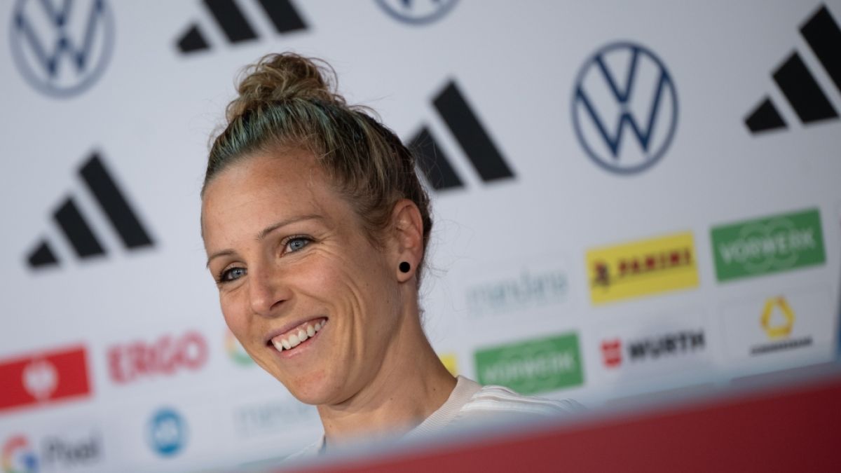 Svenja Huth spielt in der Deutschen Fußballnationalmannschaft der Frauen. (Foto)