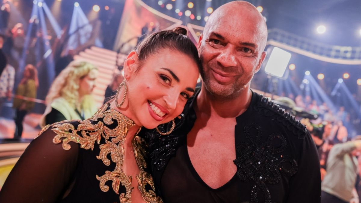 Ekaterina Leonova, hier mit ihrem aktuellen "Let's Dance"-Tanzpartner Detlef Soost, lässt sich von ihren Fans immer wieder via Instagram-Fragerunde ausquetschen. (Foto)