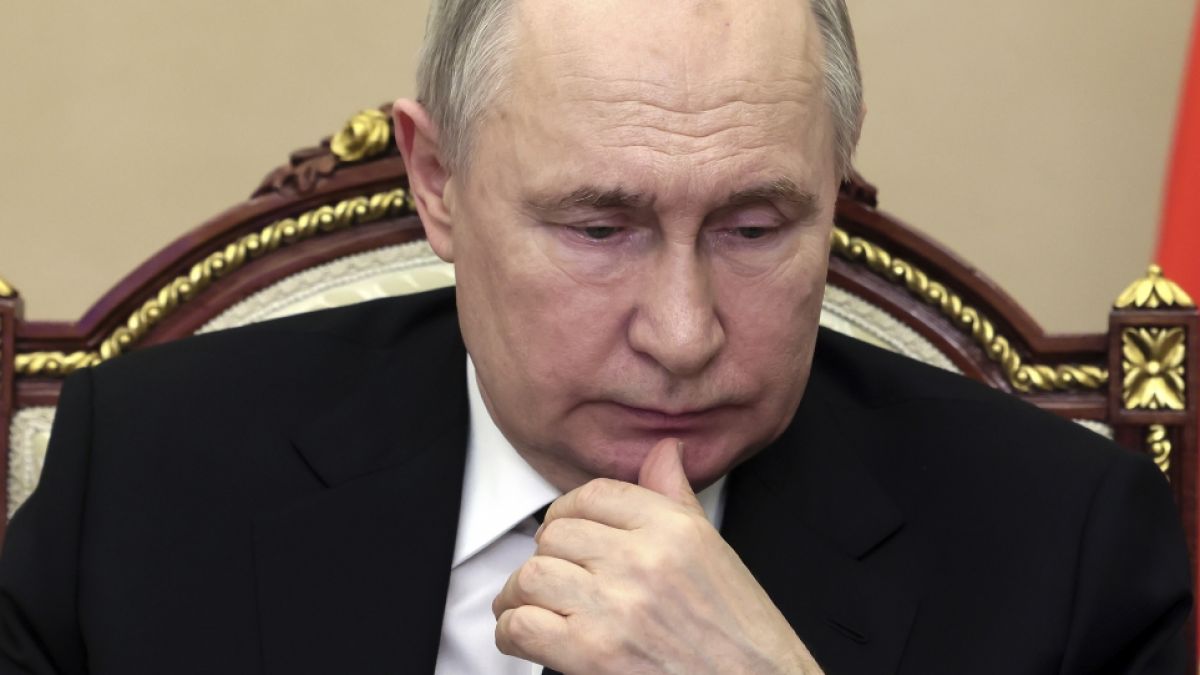 #Wladimir Putin: Wirbel um Putin: Leibwächter nachher Visite beim Kreml-Chef plötzlich tot