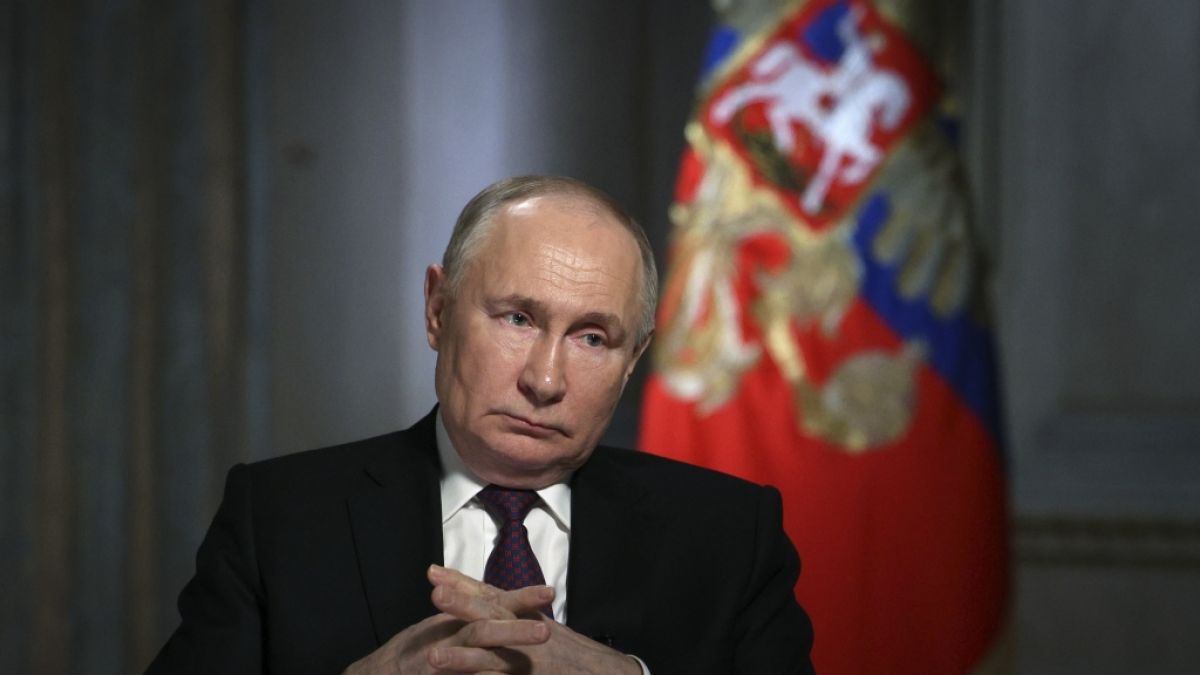 Wladimir Putin hat sich bislang nicht zur jüngsten Angriffswelle auf seine Kriegs-Fabriken geäußert. (Foto)