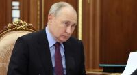 Wladimir Putin schweigt zu den angeblich jüngsten Verlusten seiner Artilleriesysteme.