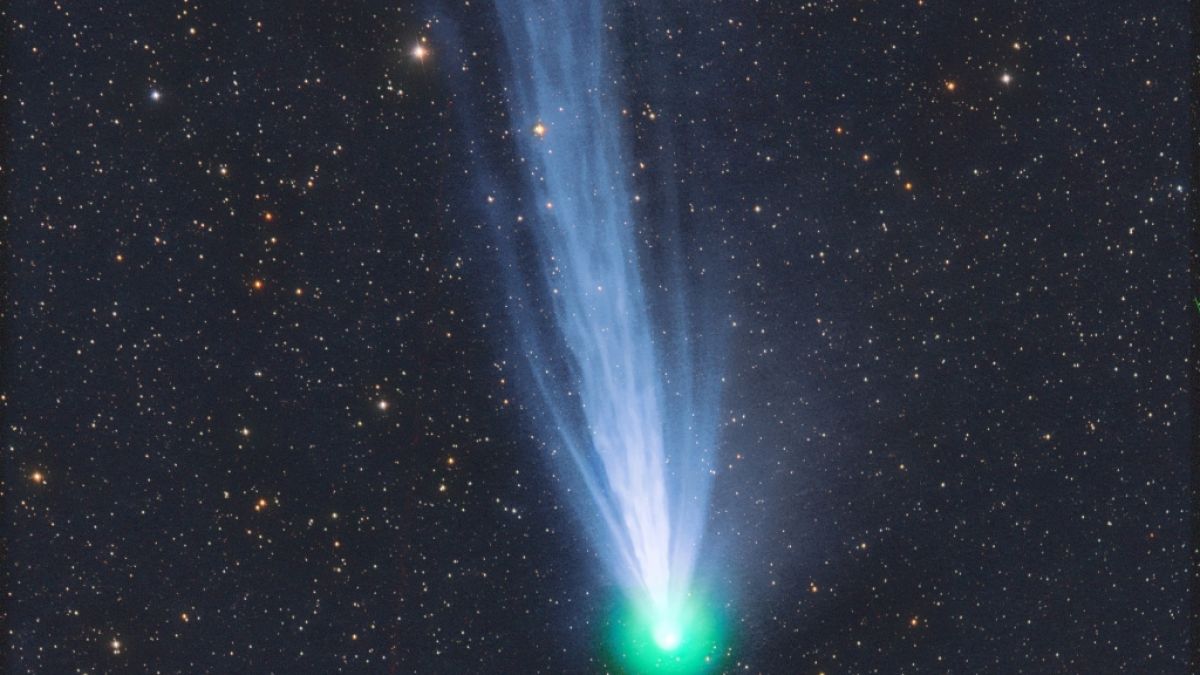 Der Komet 12P/Pons-Brooks ist noch bis Mitte April 2024 von Deutschland aus sichtbar. (Foto)